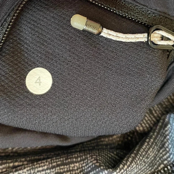 Lululemon Run Inspire Crop II All Luxtreme - Picture 4 of 8